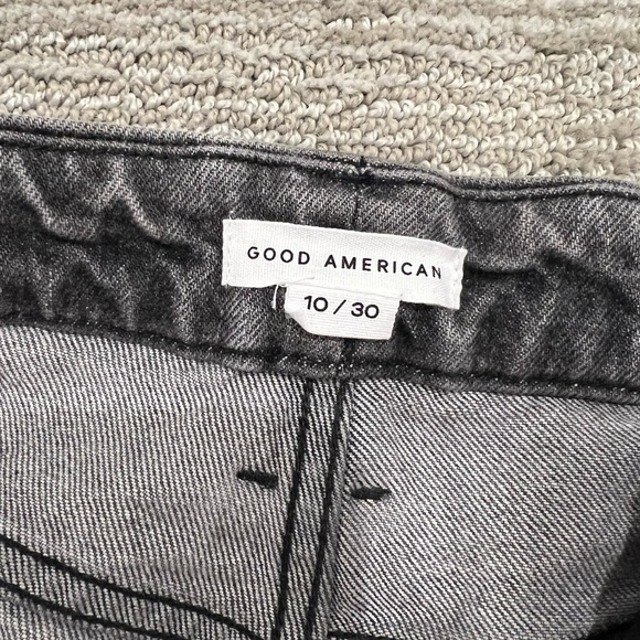 Good American good legs size 10 black distressed raw edge Jean - Picture 3 of 3